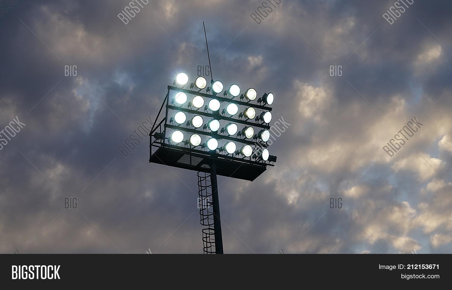 You Won't Believe How Floodlights Revolutionized Cricket: The Untold Night-Time Magic!