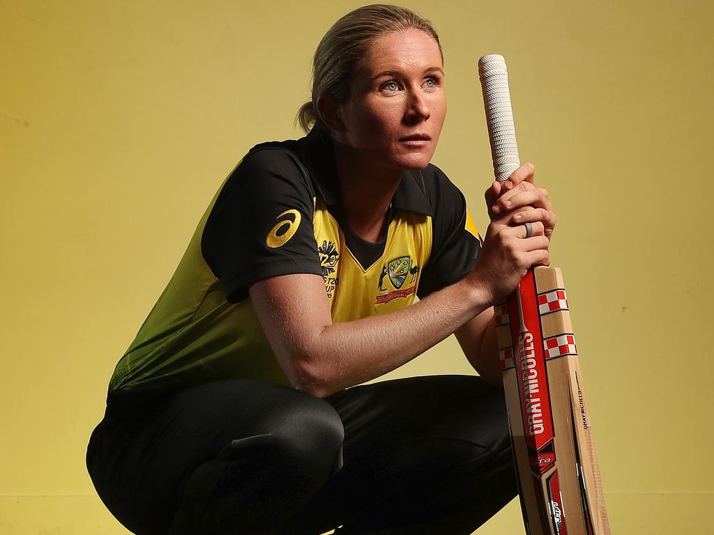 Beth Mooney: Cricket's Unstoppable Force — Her Journey, Fortune, and Life Unveiled!